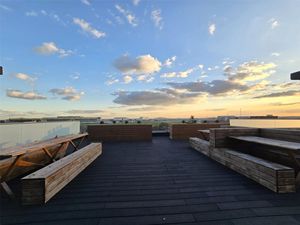 Photo 10- click for photo gallery